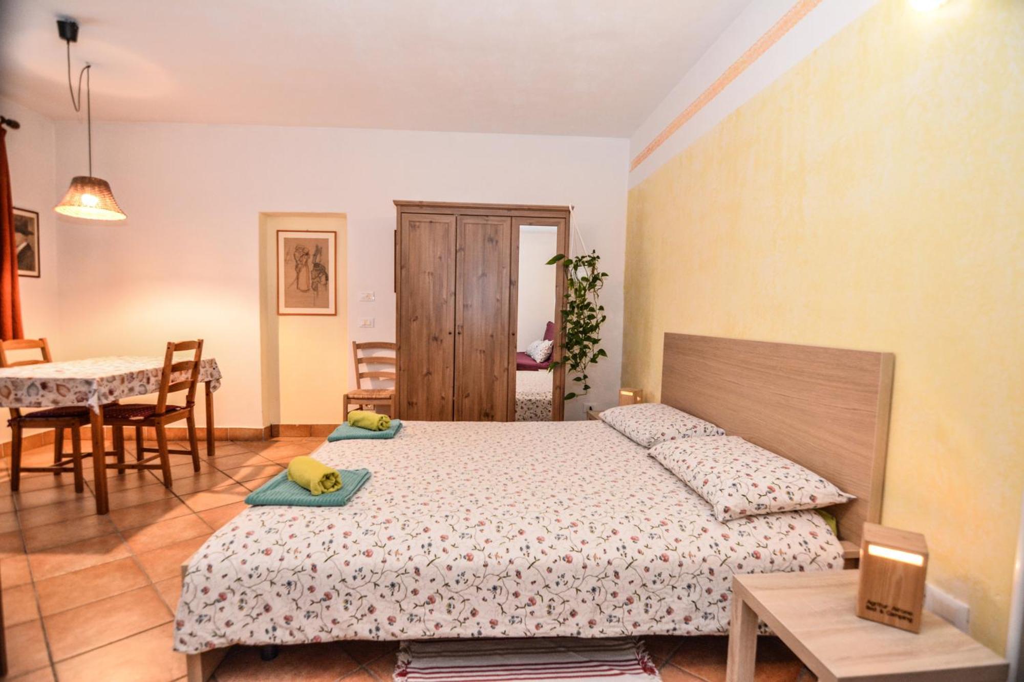 Agritur Airone Bed & Camping Levico Terme Room photo