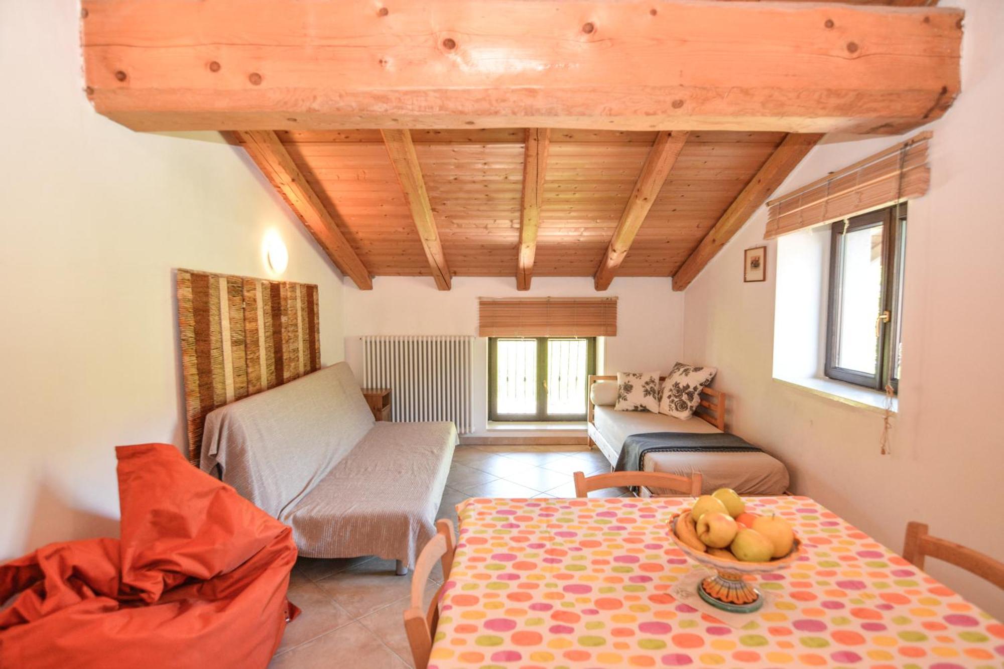 Agritur Airone Bed & Camping Levico Terme Room photo
